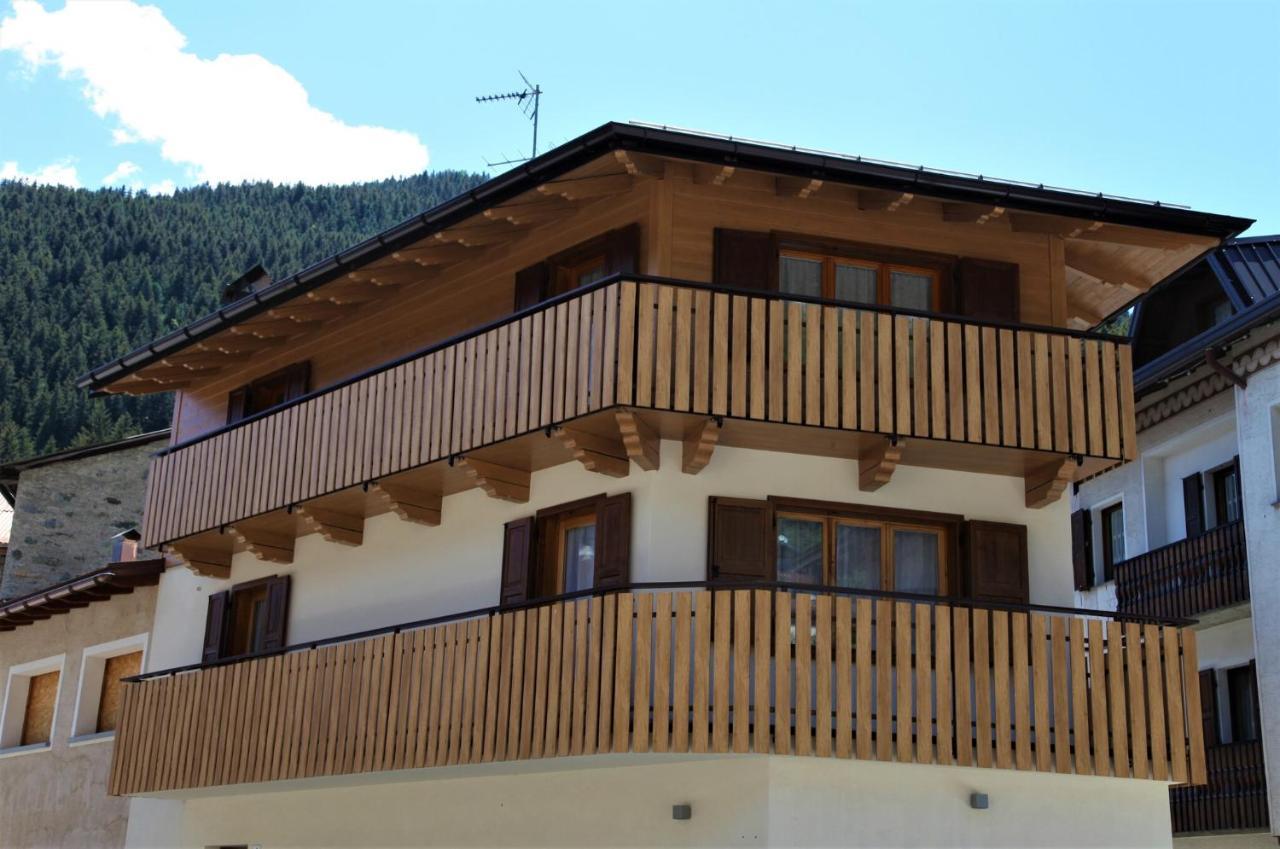 Ferienwohnung A Due Passi Valdidentro Isolaccia Exterior foto
